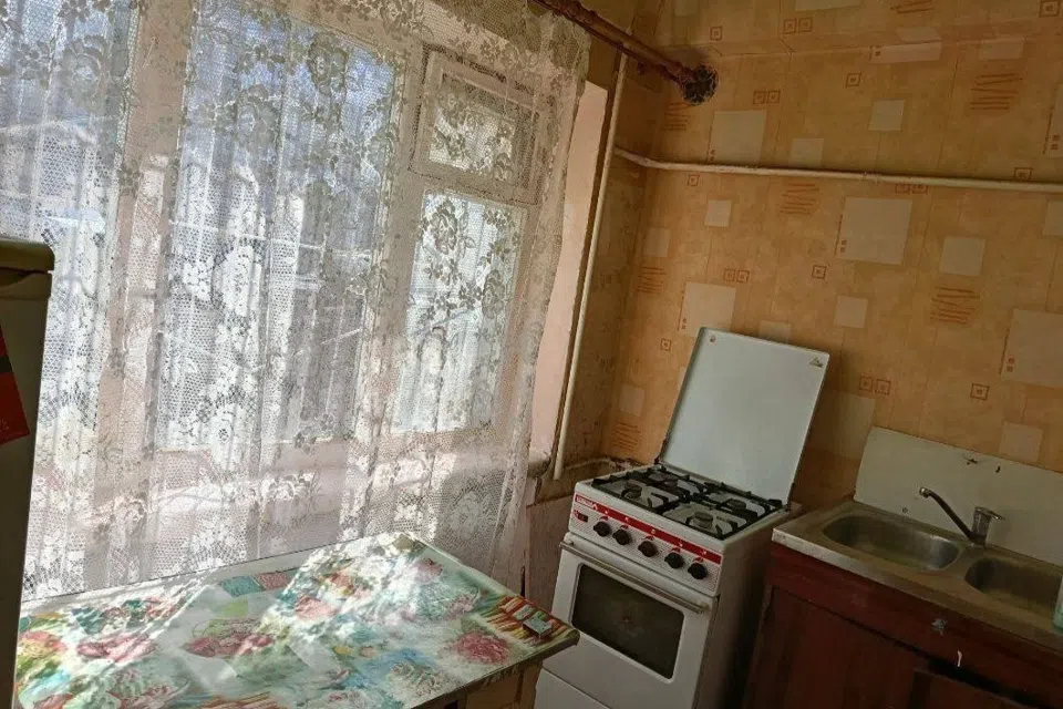 Сдаётся 2-комнатная квартира, 42 м²