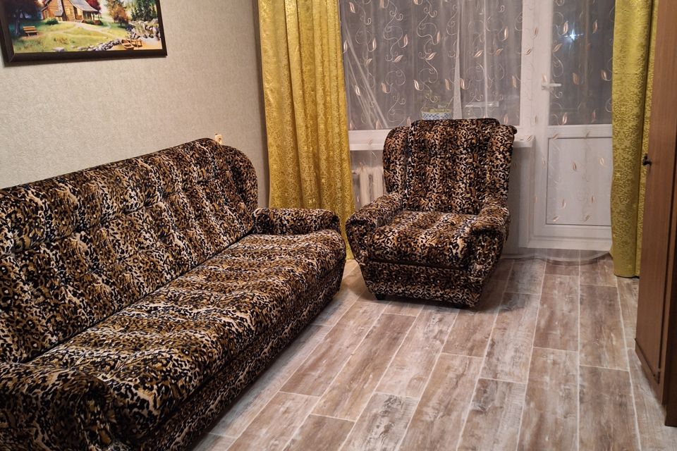 Сдаётся 2-комнатная квартира, 49 м²