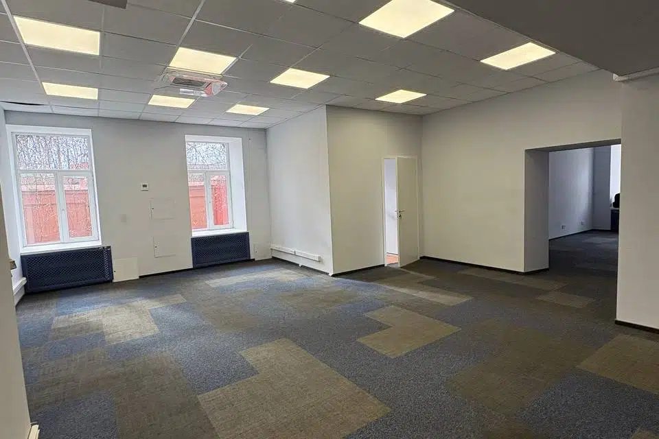 Сдаётся помещение своб. назначения, 156.2 м²