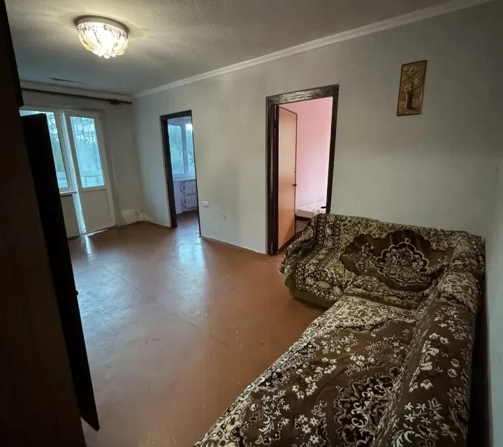 Сдаётся 3-комнатная квартира, 46.2 м²