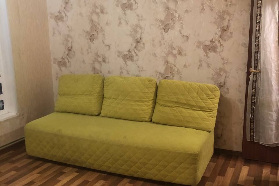 Сдаётся 2-комнатная квартира, 55 м²