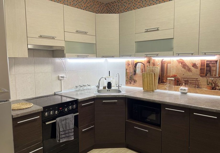 Сдаётся 2-комнатная квартира, 54.2 м²