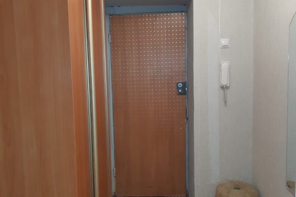 Сдаётся 2-комнатная квартира, 57 м²