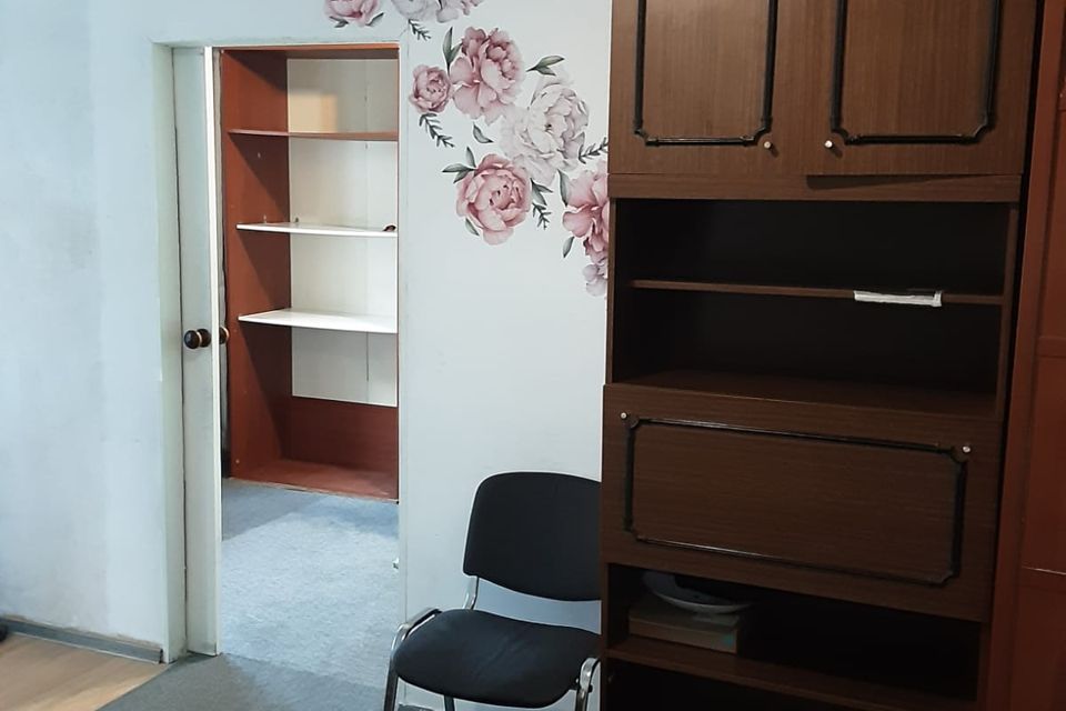 Сдаётся 3-комнатная квартира, 53.8 м²