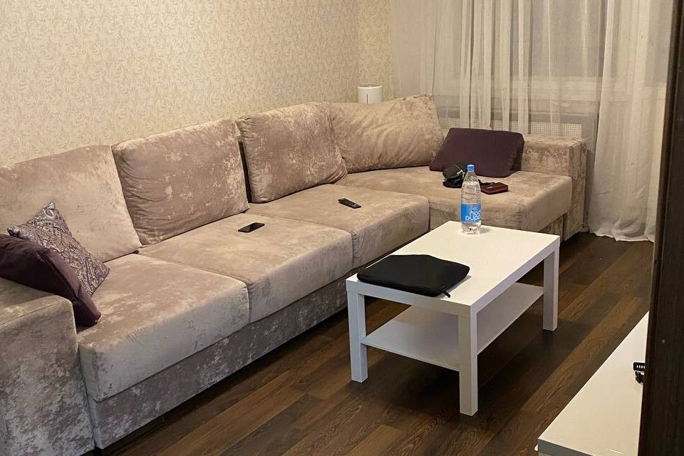 Сдаётся 1-комнатная квартира, 47.3 м²