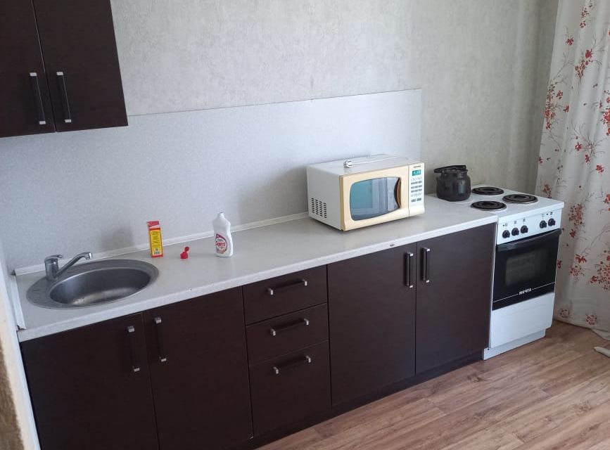 Сдаётся 1-комнатная квартира, 38 м²
