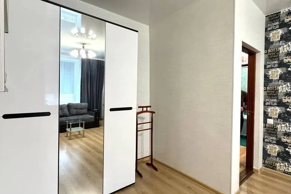 Сдаётся 1-комнатная квартира, 37 м²
