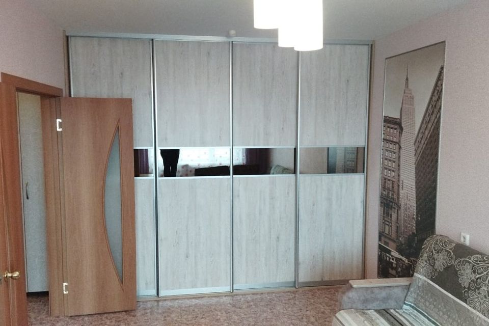 Сдаётся 1-комнатная квартира, 38 м²
