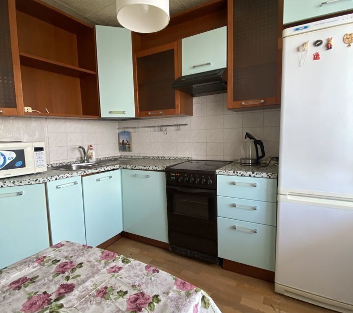Сдаётся 1-комнатная квартира, 37 м²