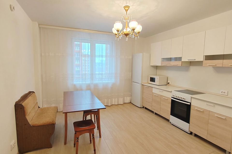 Сдаётся 2-комнатная квартира, 55 м²