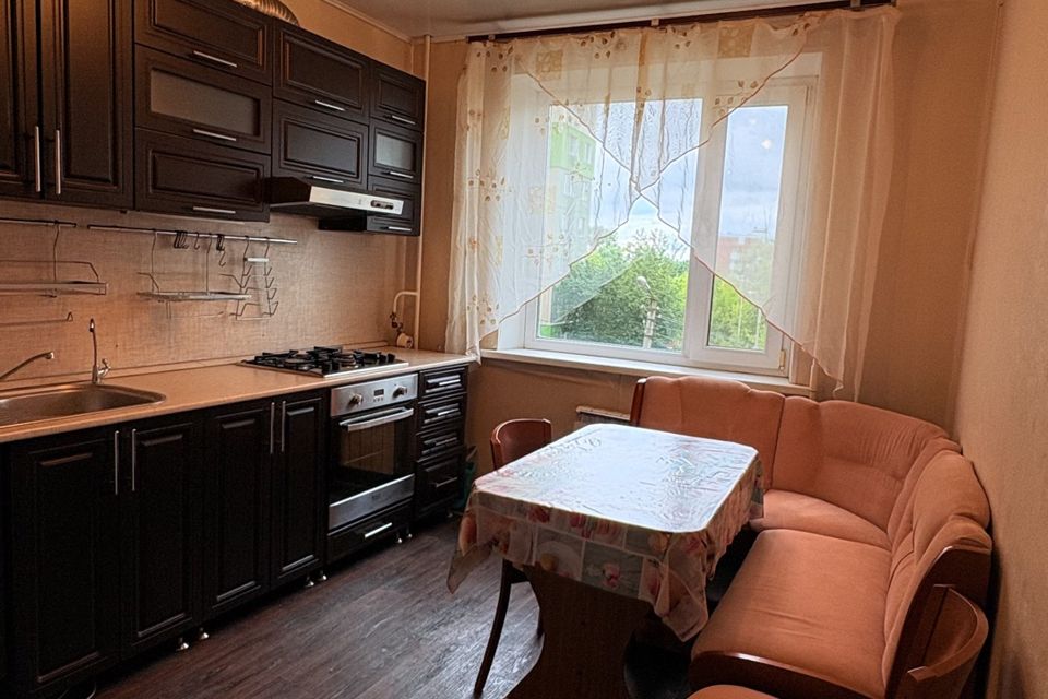 Сдаётся 3-комнатная квартира, 63.2 м²