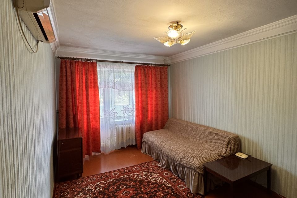 Сдаётся 2-комнатная квартира, 46 м²