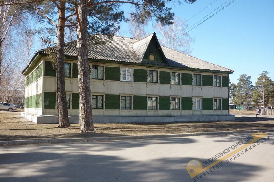Сдаётся 2-комнатная квартира, 60.4 м²