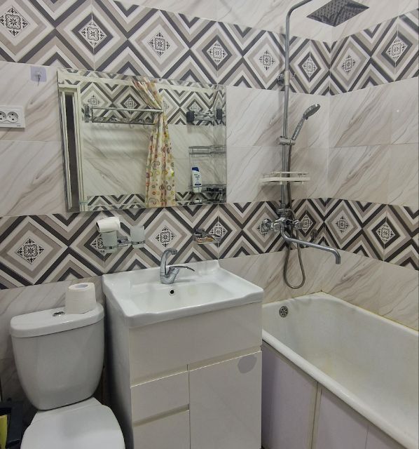 Сдаётся 1-комнатная квартира, 47 м²