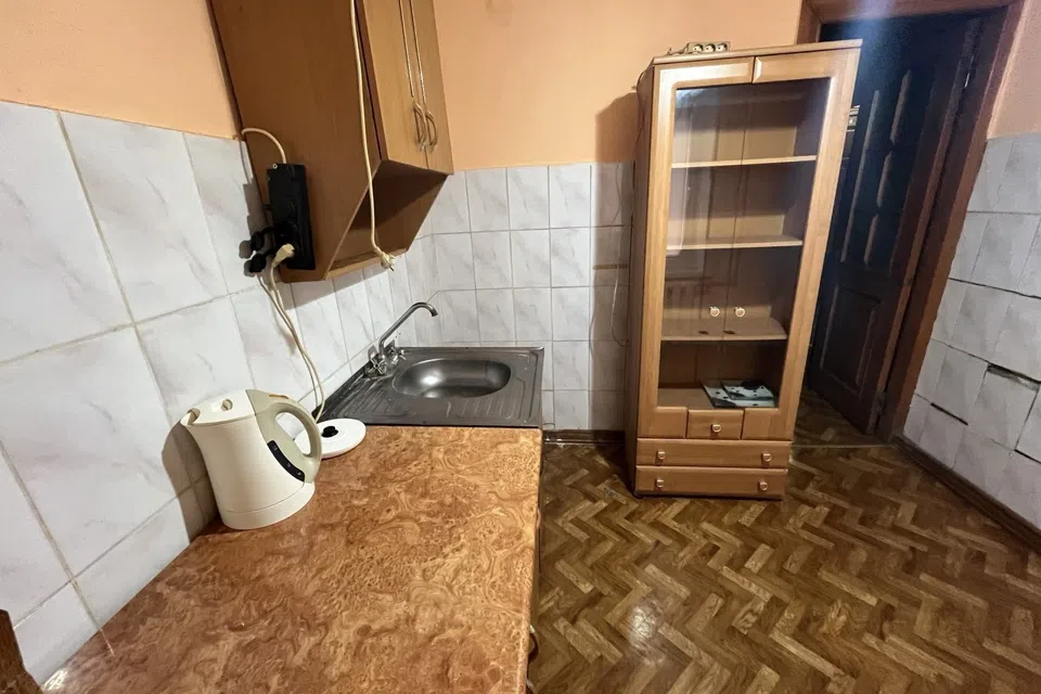 Сдаётся 1-комнатная квартира, 33 м²