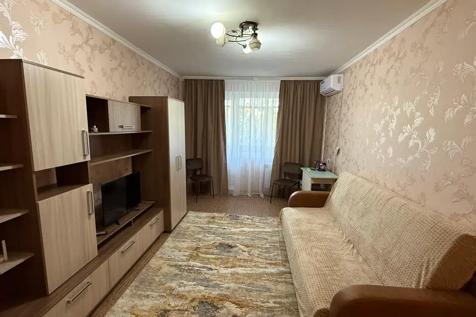 Сдаётся 1-комнатная квартира, 34 м²