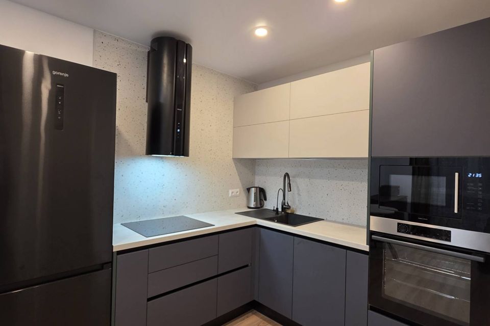 Сдаётся 2-комнатная квартира, 40 м²