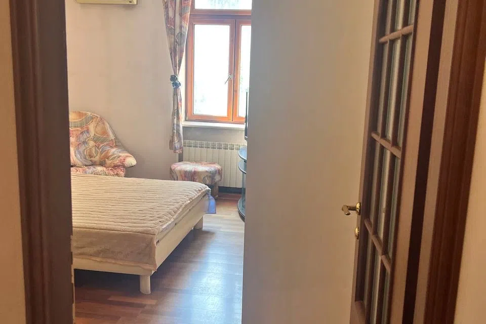 Сдаётся 3-комнатная квартира, 70 м²
