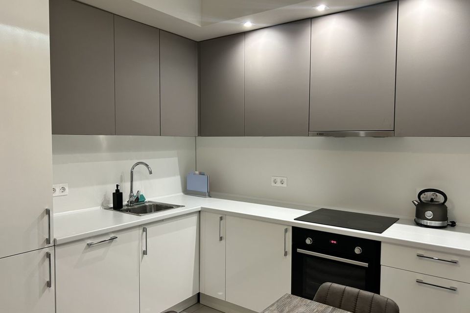 Сдаётся 1-комнатная квартира, 49 м²