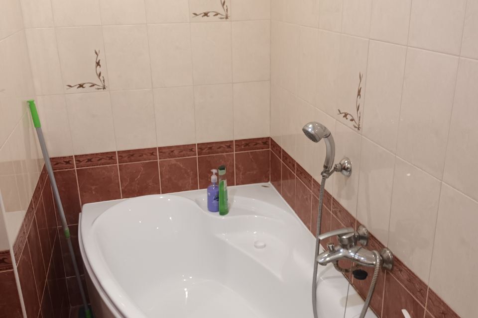 Сдаётся 2-комнатная квартира, 45 м²