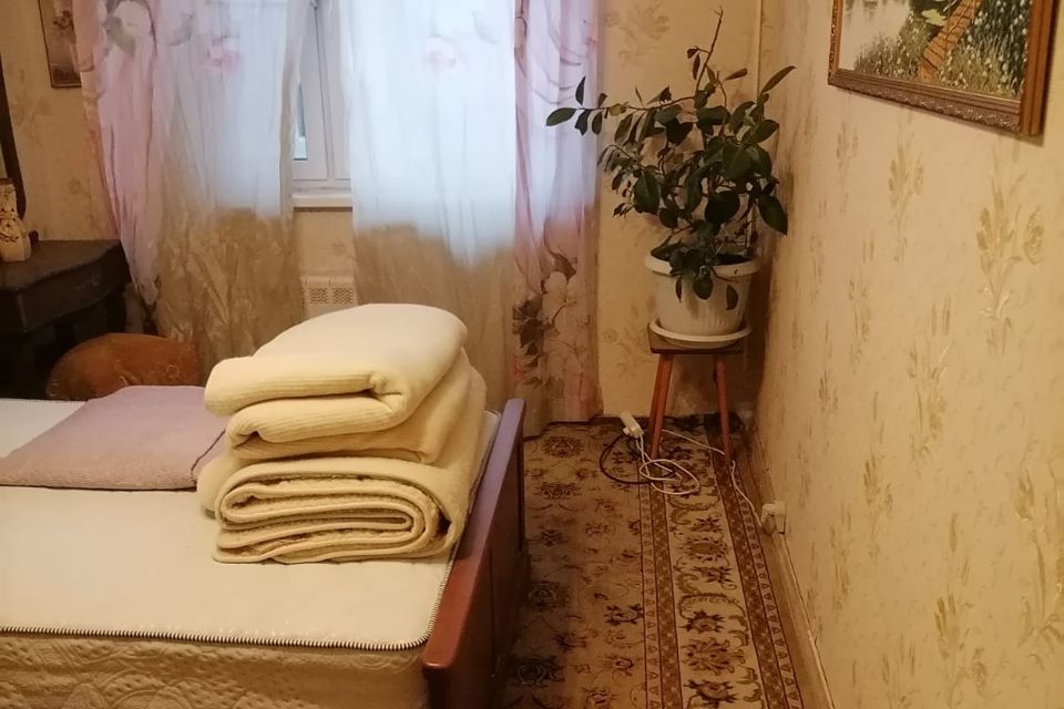 Сдаётся 2-комнатная квартира, 52 м²