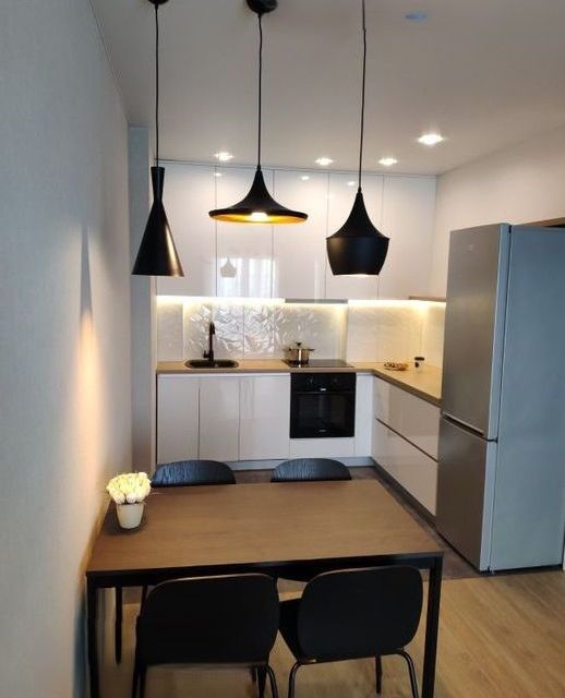 Сдаётся 2-комнатная квартира, 70 м²