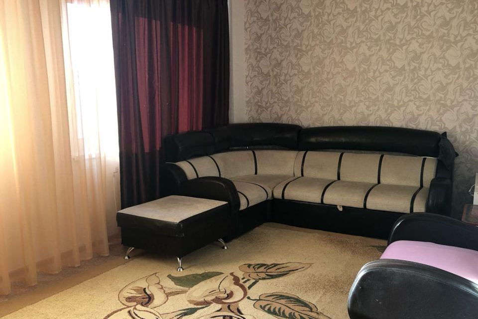 Сдаётся 2-комнатная квартира, 54 м²