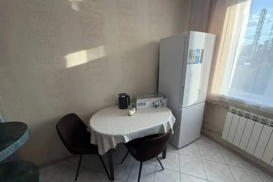 Сдаётся 2-комнатная квартира, 55 м²