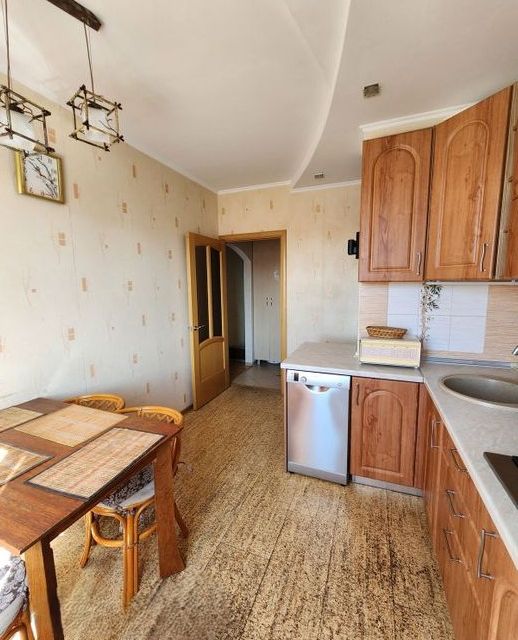 Сдаётся 3-комнатная квартира, 69 м²