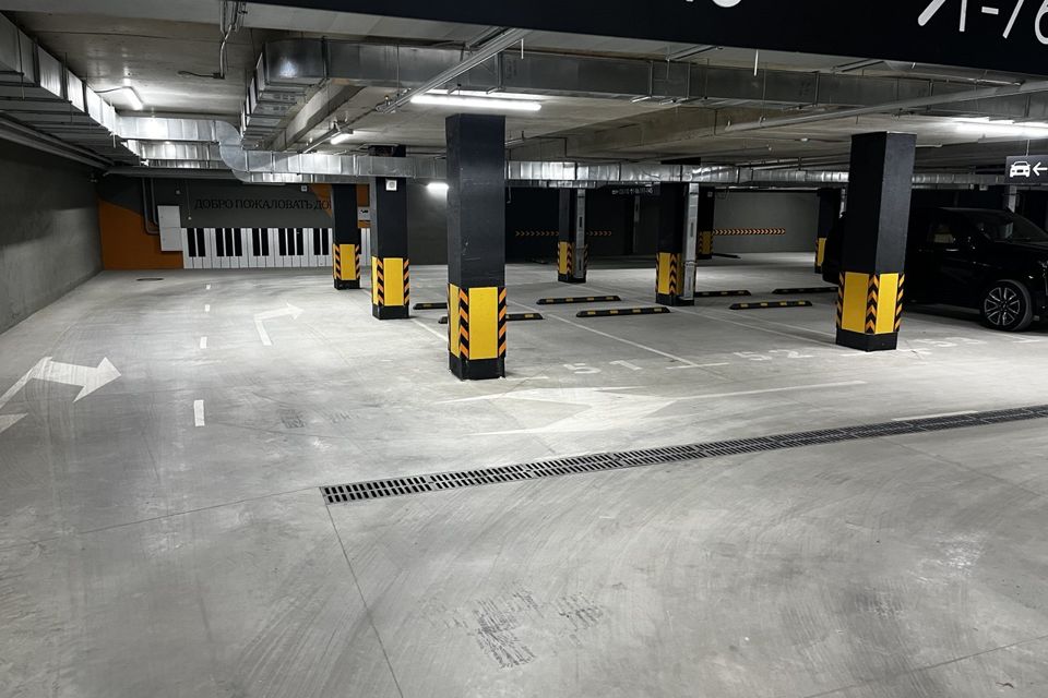 Сдаётся машиноместо, 13 м²