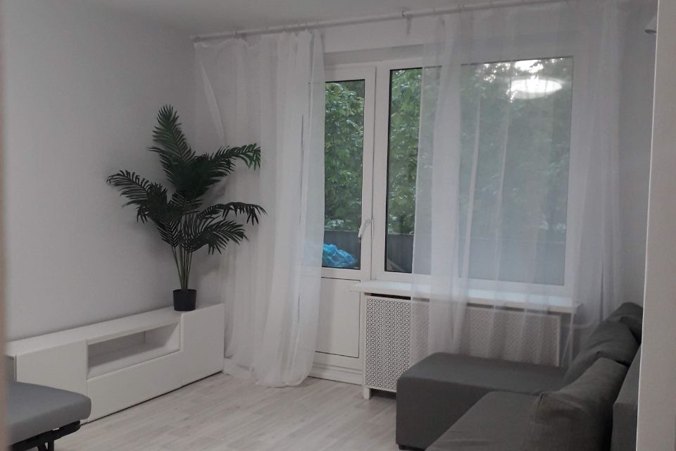 Сдаётся 1-комнатная квартира, 35 м²