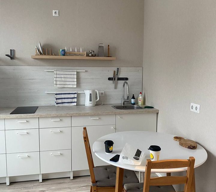 Сдаётся 1-комнатная квартира, 42 м²