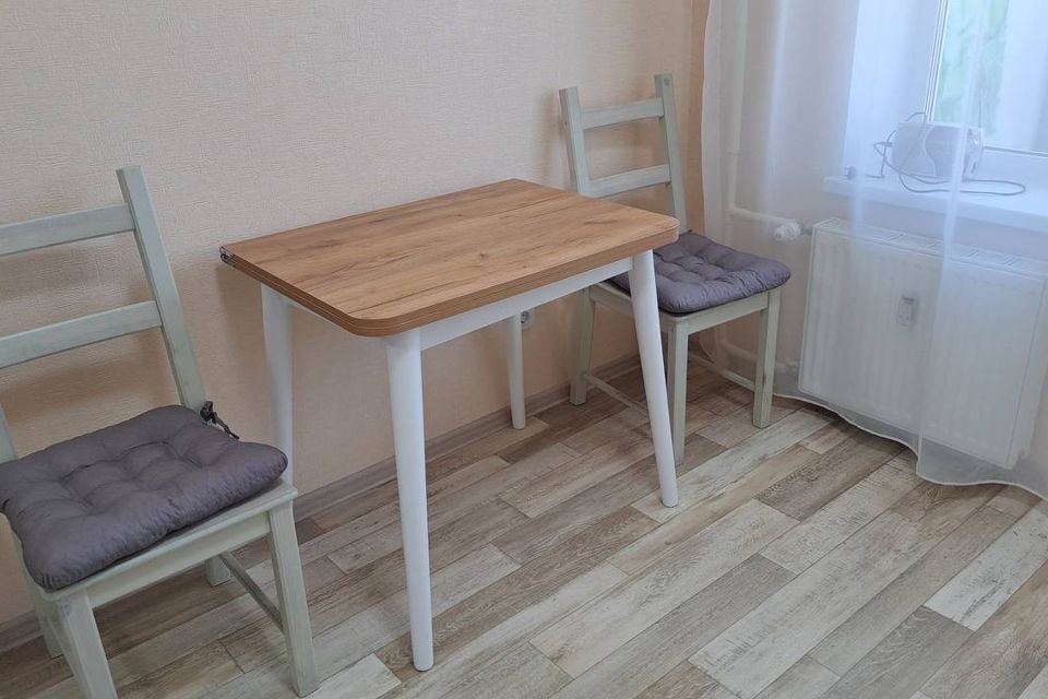 Сдаётся 1-комнатная квартира, 38 м²
