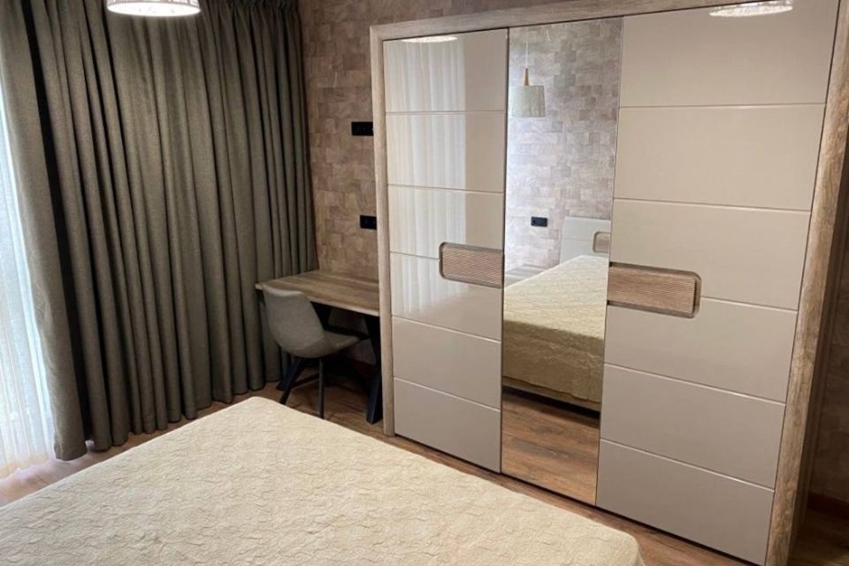 Сдаётся 2-комнатная квартира, 52 м²