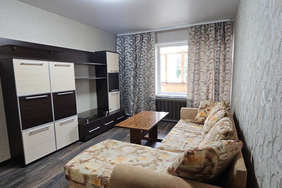 Сдаётся 2-комнатная квартира, 50 м²