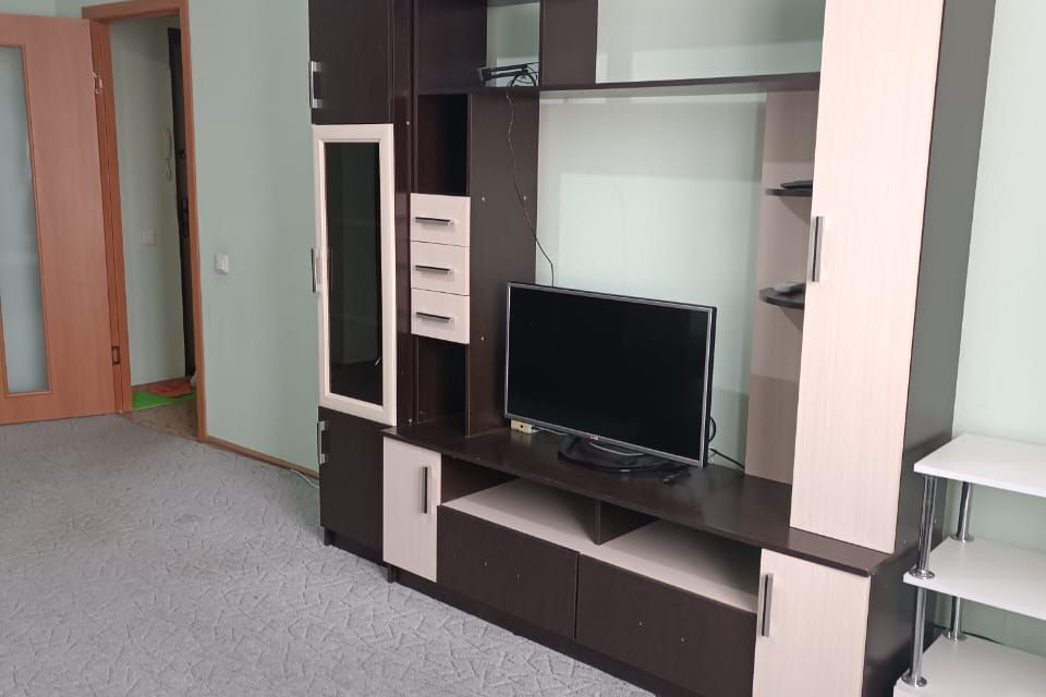 Сдаётся 2-комнатная квартира, 49.2 м²