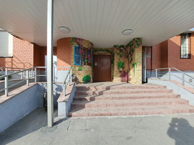 Сдаётся 2-комнатная квартира, 59 м²