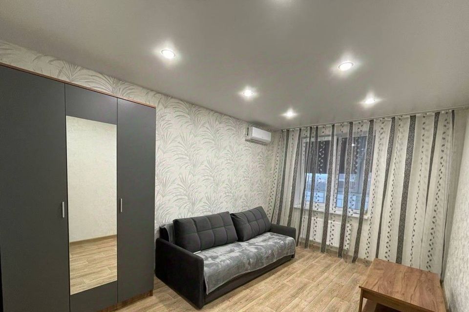 Сдаётся 1-комнатная квартира, 38 м²