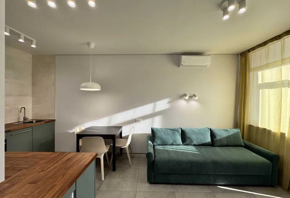 Сдаётся 1-комнатная квартира, 37 м²