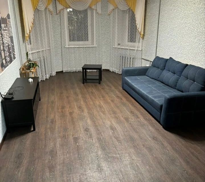 Сдаётся 2-комнатная квартира, 60 м²