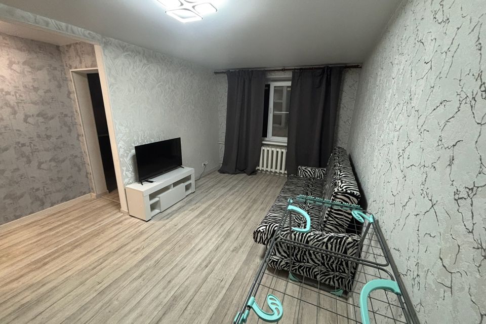 Сдаётся 1-комнатная квартира, 32 м²