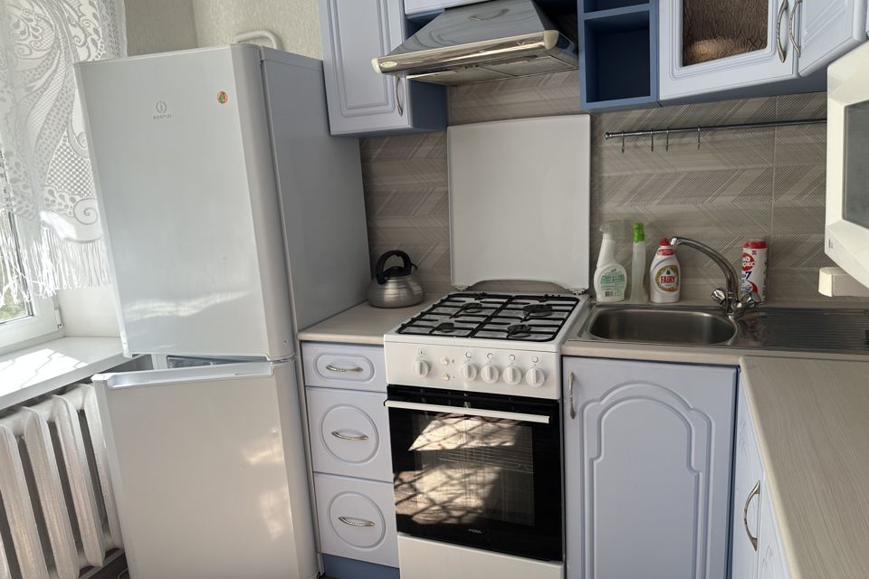 Сдаётся 2-комнатная квартира, 42 м²