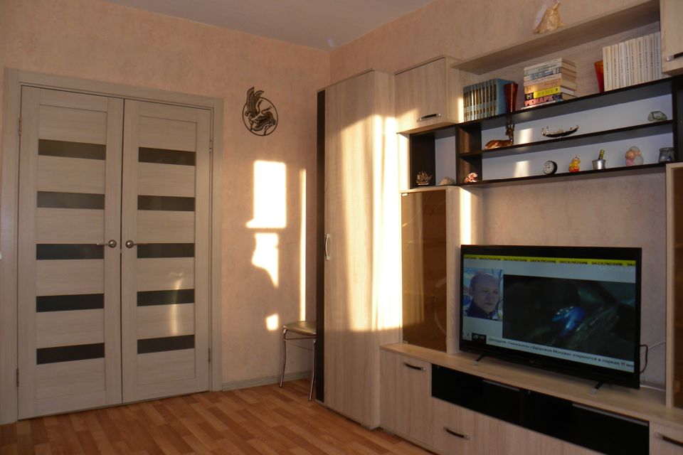Сдаётся 2-комнатная квартира, 60 м²