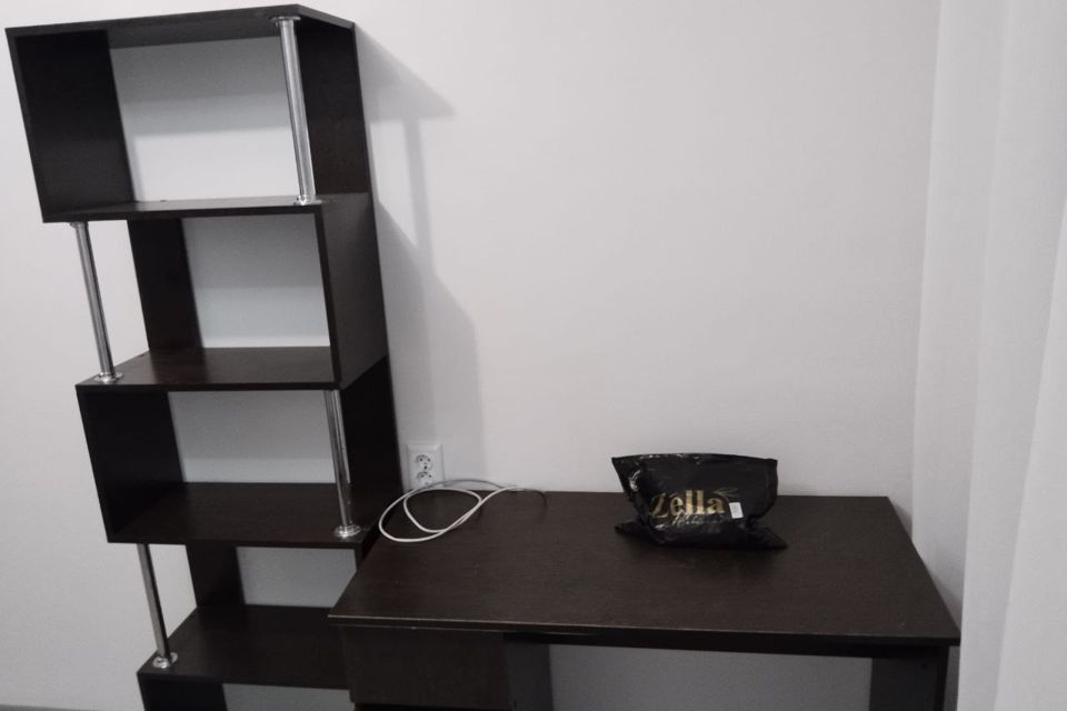 Сдаётся 1-комнатная квартира, 37 м²