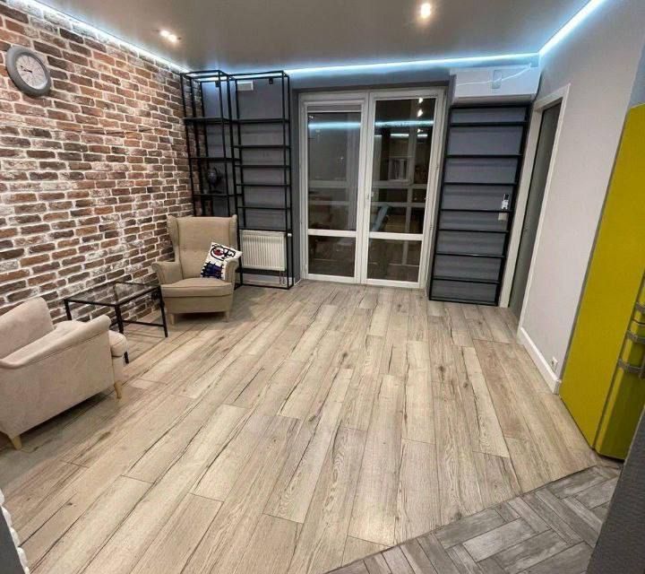 Сдаётся 2-комнатная квартира, 42 м²