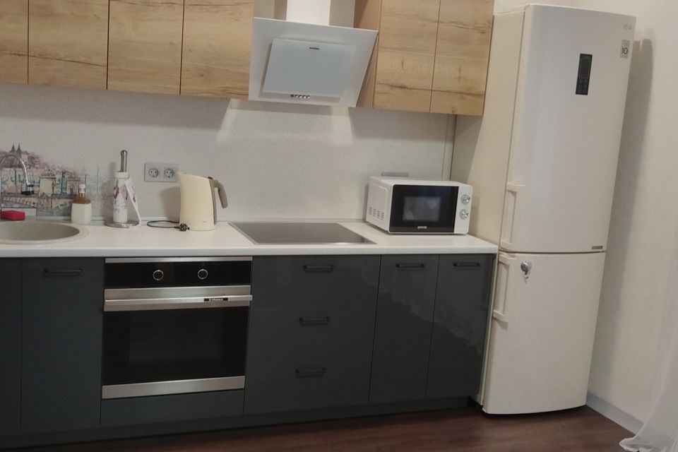 Сдаётся 1-комнатная квартира, 50 м²