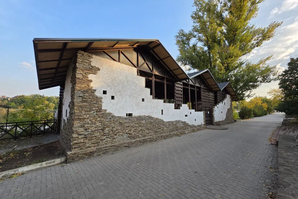 Сдаётся помещение общ. питания, 1150 м²