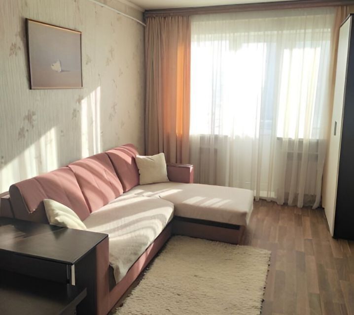 Сдаётся 1-комнатная квартира, 43 м²