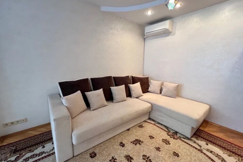 Сдаётся 1-комнатная квартира, 33 м²