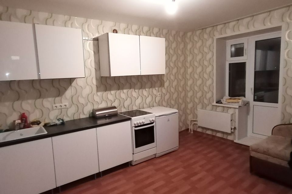 Сдаётся 2-комнатная квартира, 62 м²